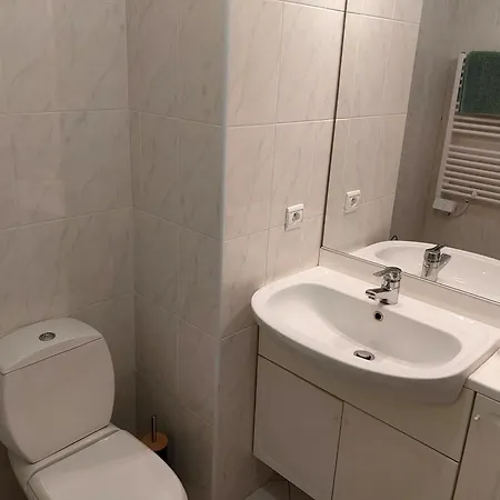 Victoria * Μεντόν