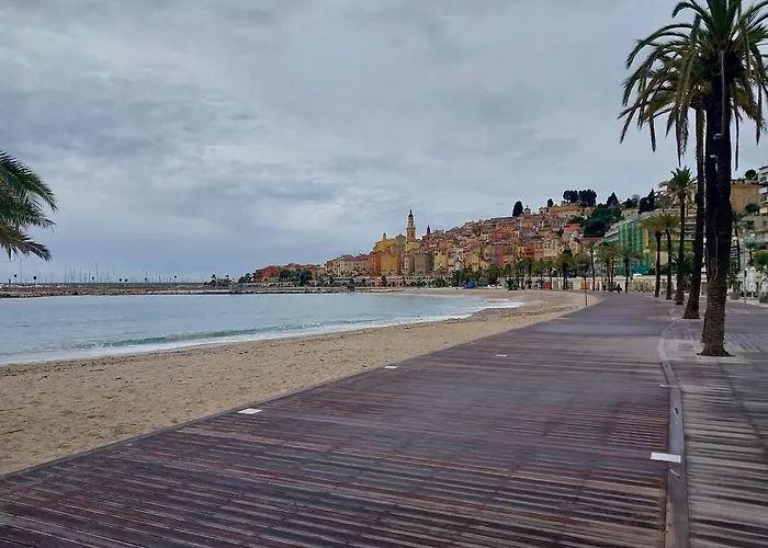 Victoria * Μεντόν